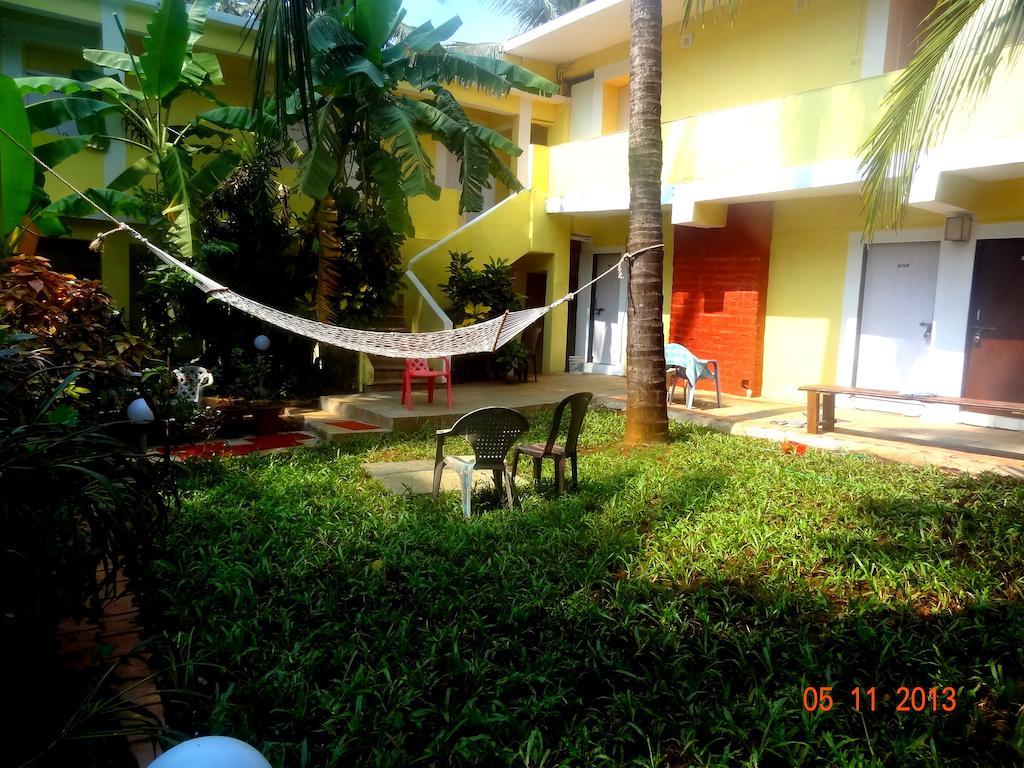 Poonam Village Resort Anjuna Exterior foto